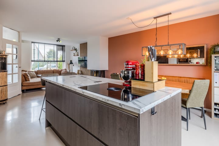 Foto 14 van Zwanebloem 15