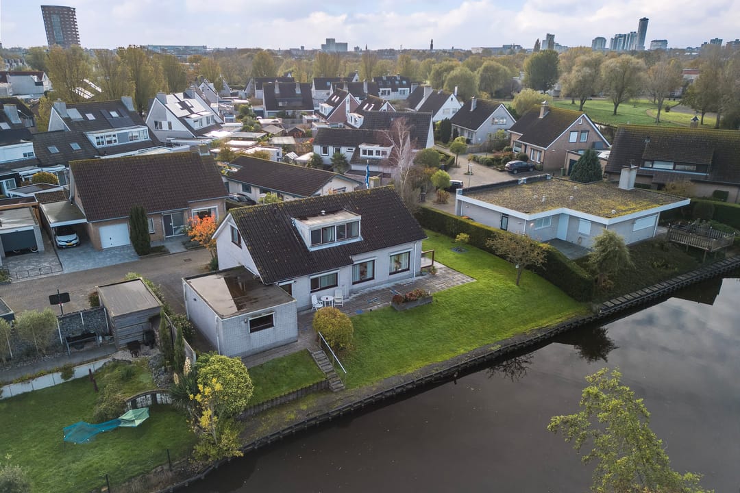 Foto 1 van Marga Klompelaan 21