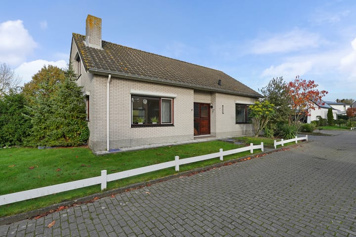 Foto 26 van Marga Klompelaan 21