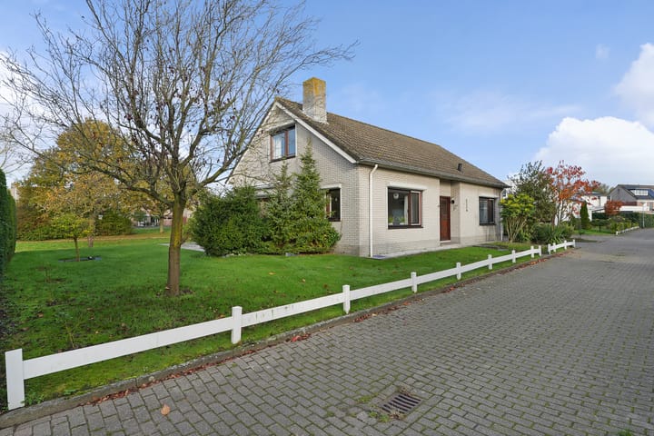 Foto 27 van Marga Klompelaan 21