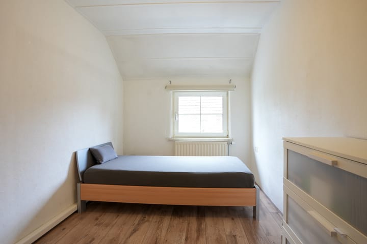 Foto 15 van Ophoven 152