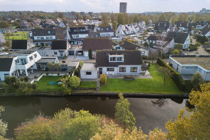 Foto 32 van Marga Klompelaan 21