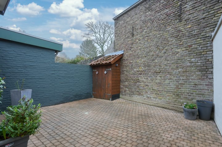 Foto 22 van Ophoven 152