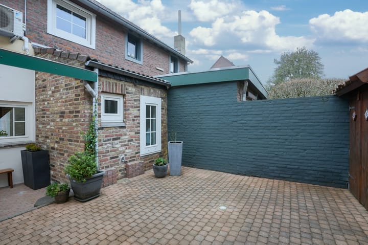 Foto 23 van Ophoven 152