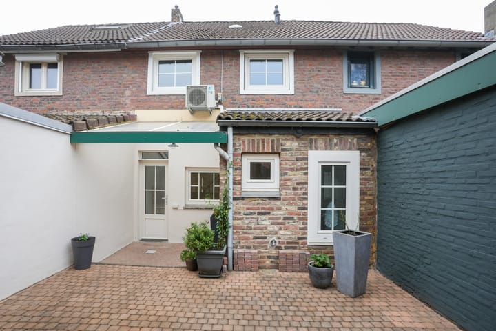 Foto 24 van Ophoven 152