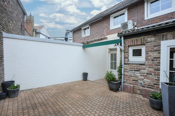 Foto 25 van Ophoven 152