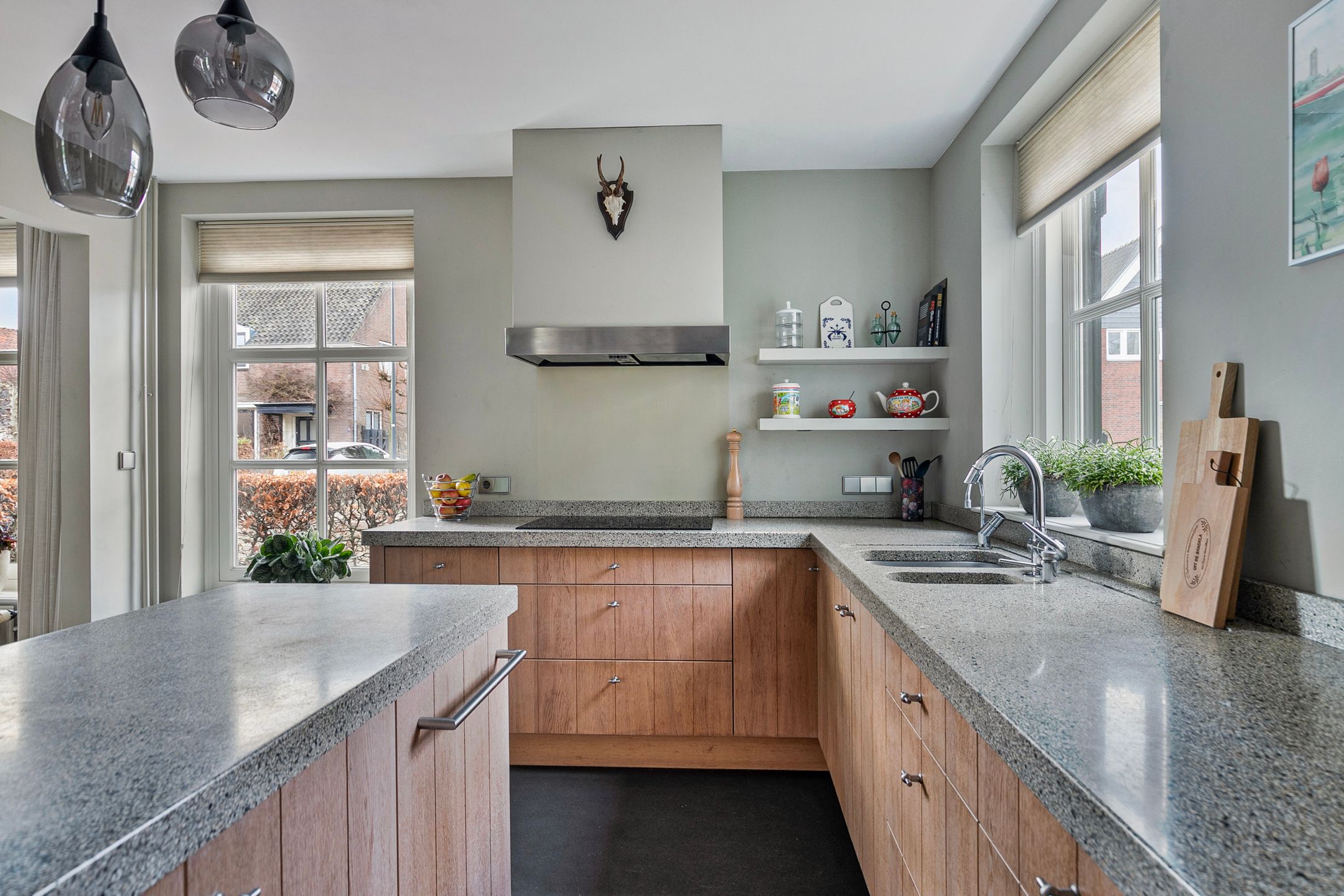 Photo 12 of Leijsenstraat 30-B