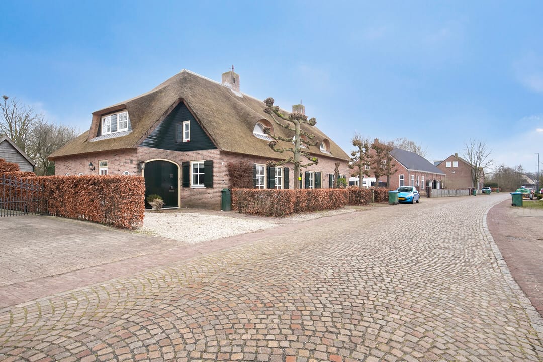 Photo 37 of Leijsenstraat 30-B