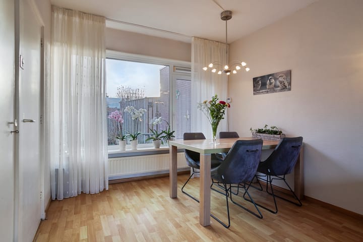 Foto 11 van Poststraat 15