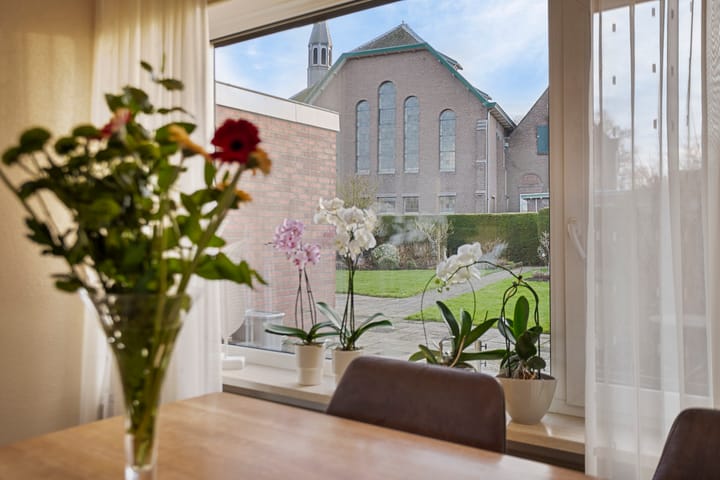 Foto 12 van Poststraat 15