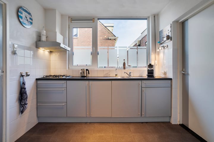 Foto 17 van Poststraat 15