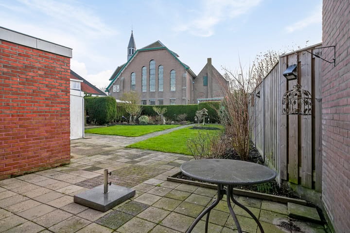 Foto 40 van Poststraat 15