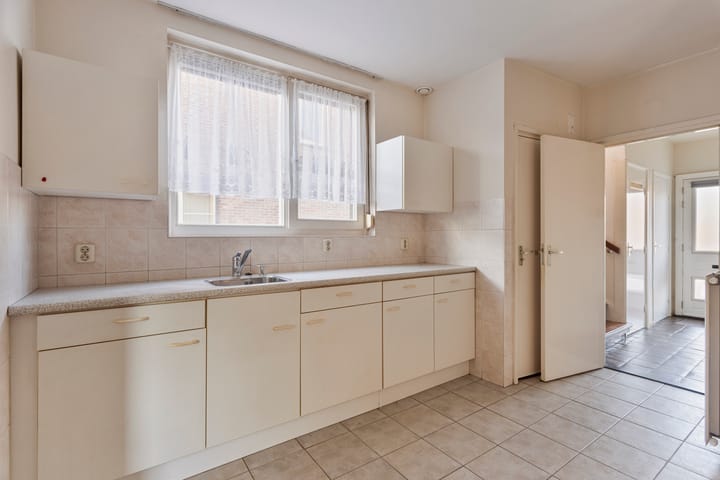 Foto 7 van Schoolstraat 11