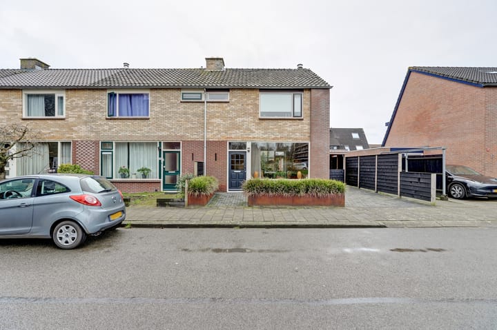 Foto 2 van P.C. Boutenslaan 36