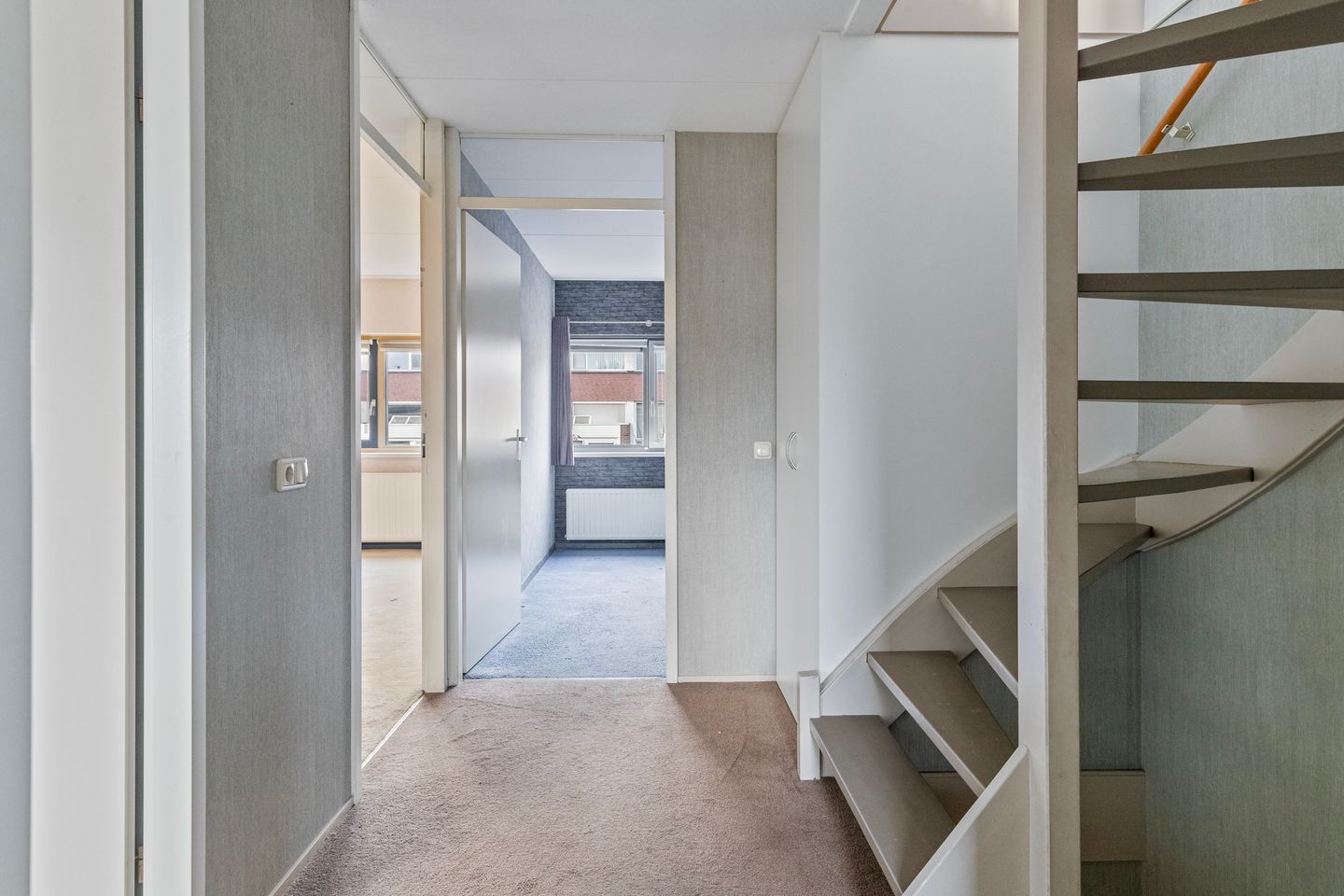 Foto 10 van Watermunt 33