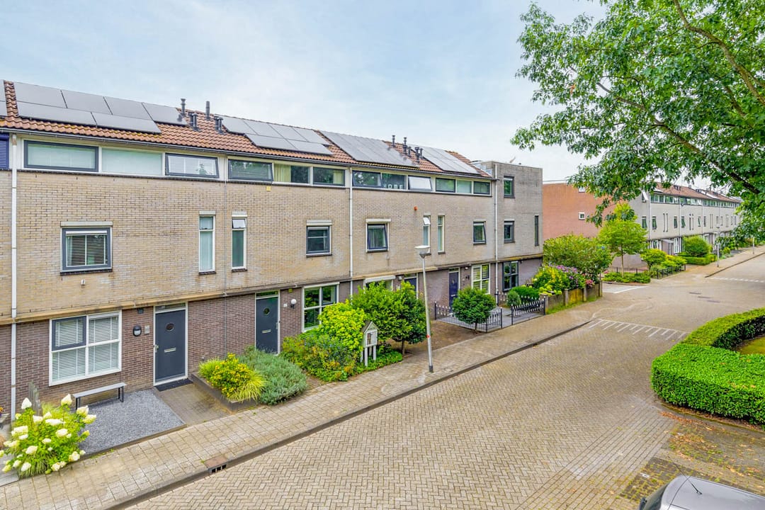 Photo 8 of Marathon 67