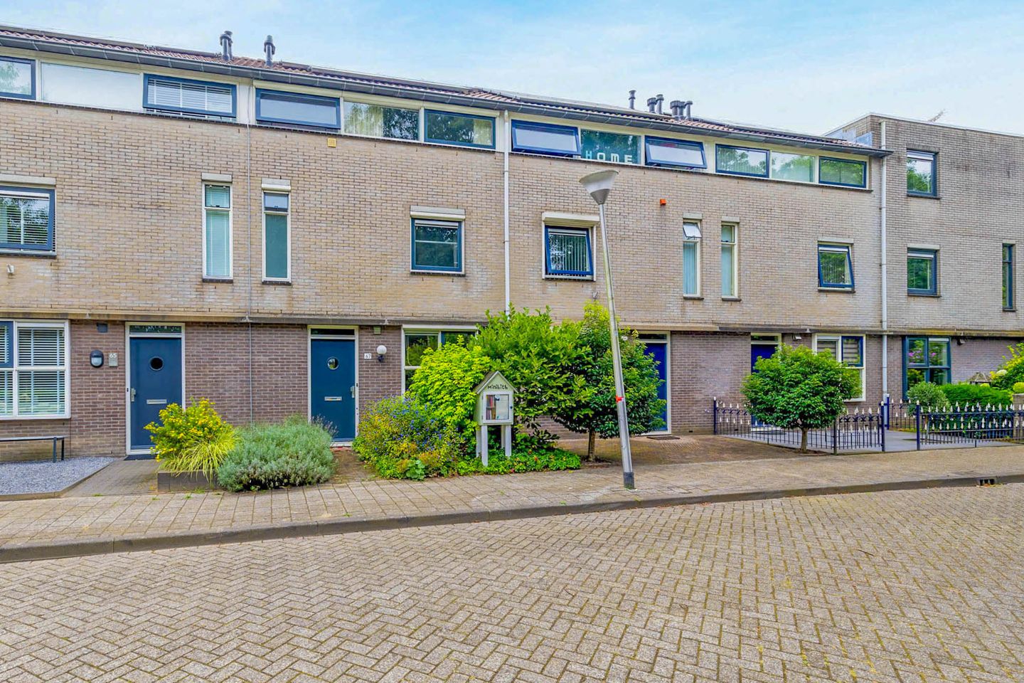 Photo 10 of Marathon 67