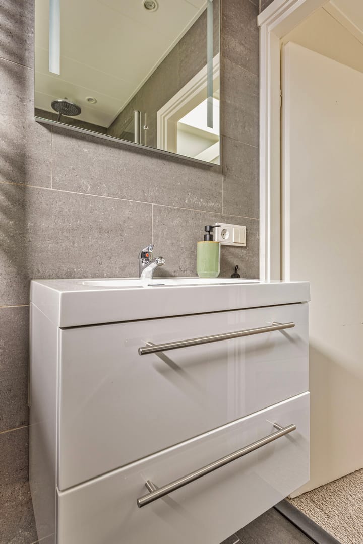 Foto 23 van Roemerstraat 24