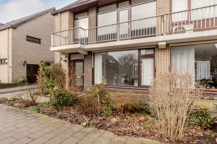 Foto 3 van Orchislaan 29