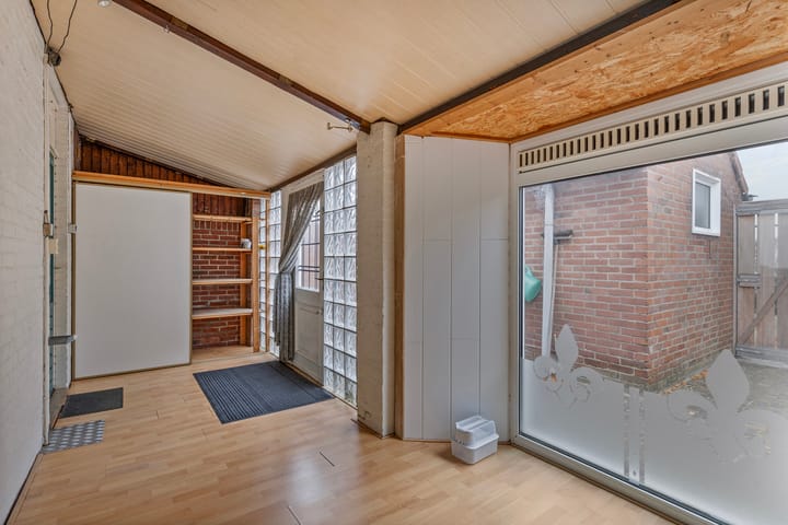 Foto 12 van von Hundtstraat 31