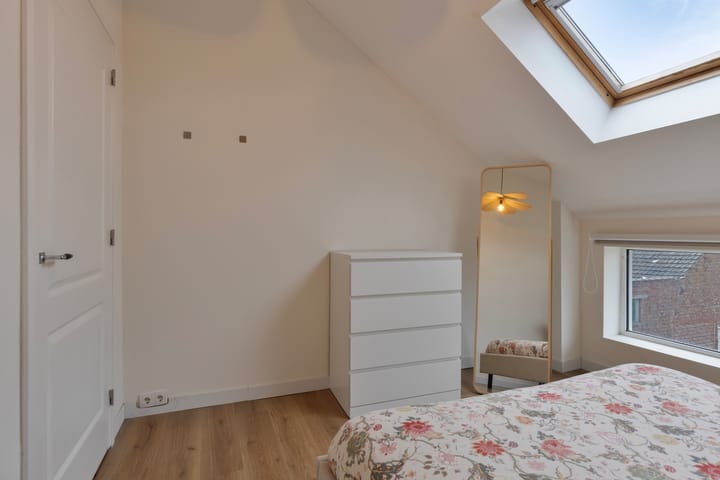 Foto 22 van Ambyerstraat Noord 84