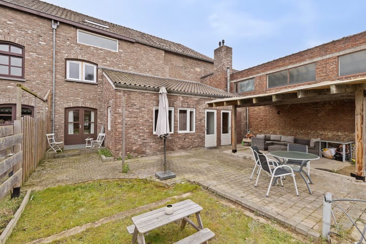 Foto 25 van Ambyerstraat Noord 84