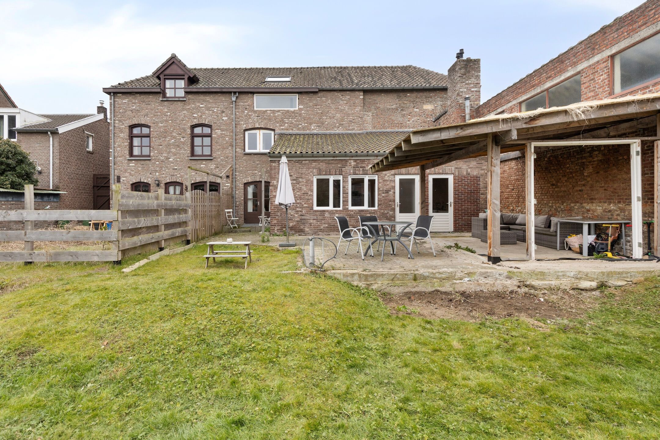 Foto 30 van Ambyerstraat Noord 84