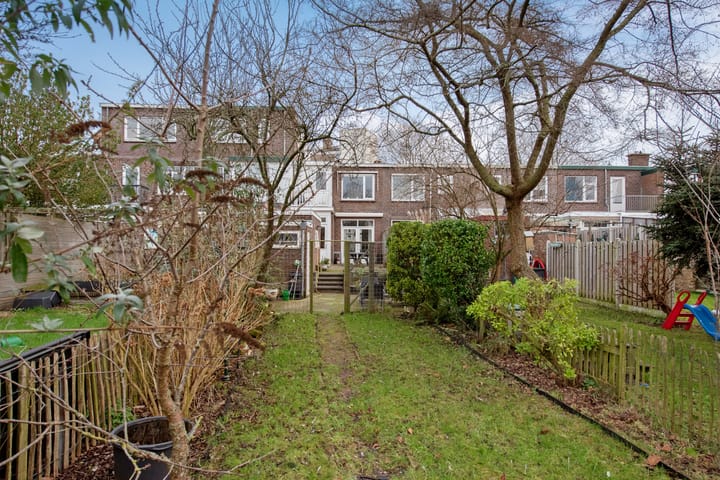 Photo 1 of Leyweg 13