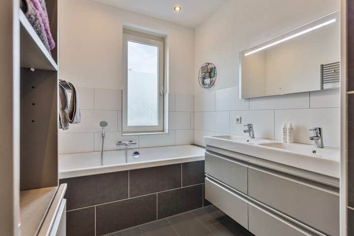 Photo 20 of Beekvloed 67