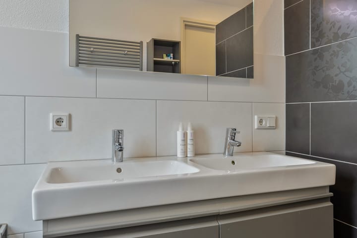 Photo 21 of Beekvloed 67