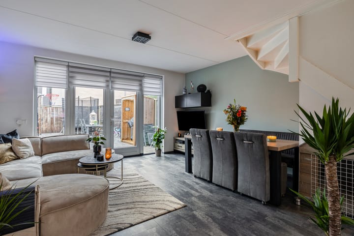 Foto 2 van Van Konijnenburgweg 8