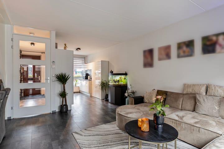 Foto 10 van Van Konijnenburgweg 8