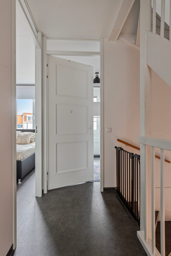 Foto 13 van Van Konijnenburgweg 8