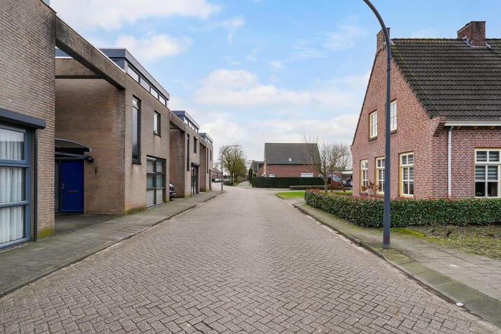 Foto 31 van Trampad 1-C