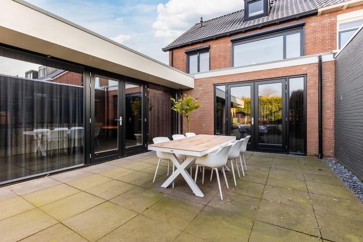 Foto 49 van Vrijheidstraat 10