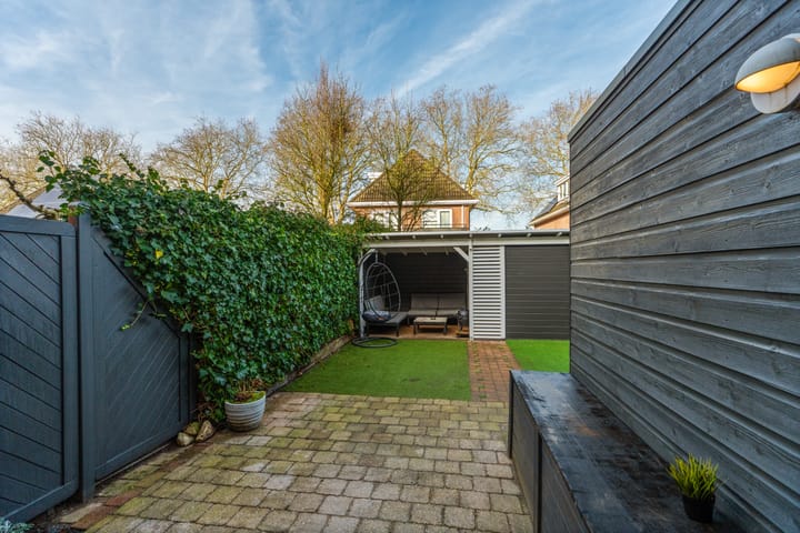 Foto 38 van Dominicanenstraat 18