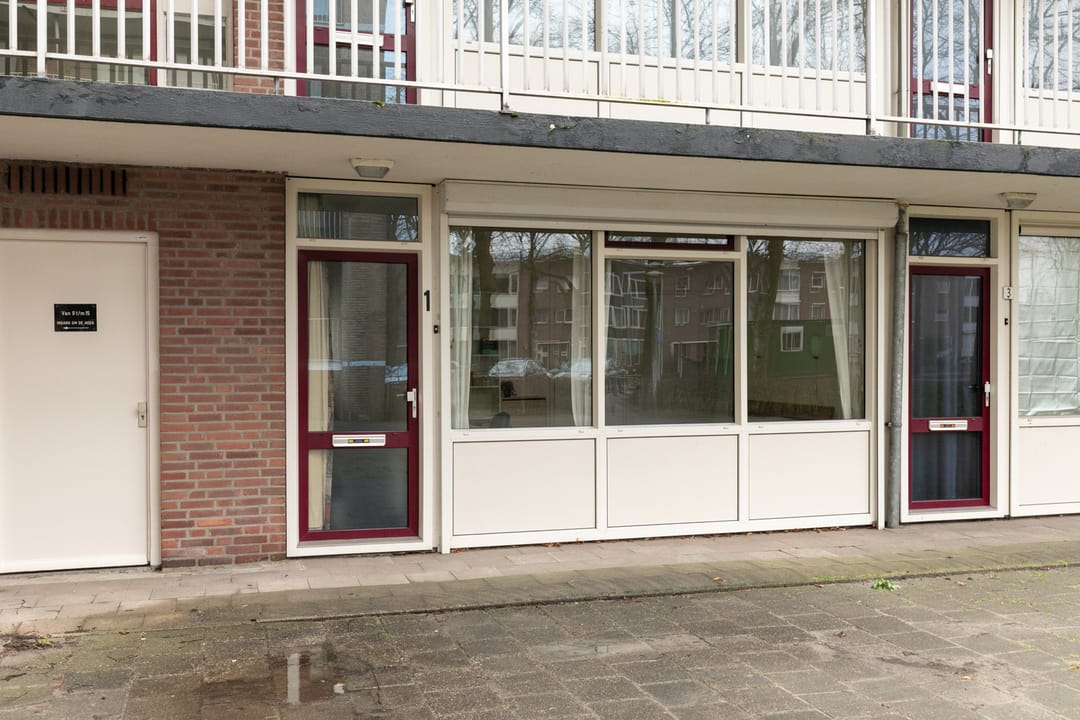 Foto 2 van Petrus Canisiusstraat 1