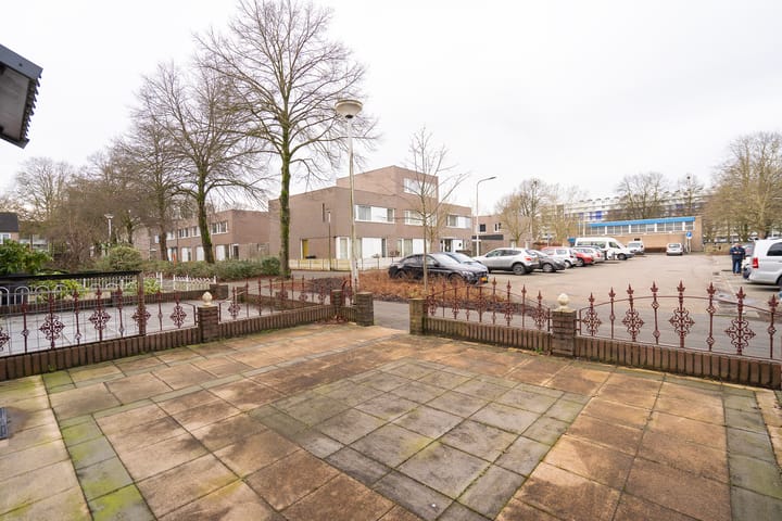 Foto 8 van Donizettistraat 50