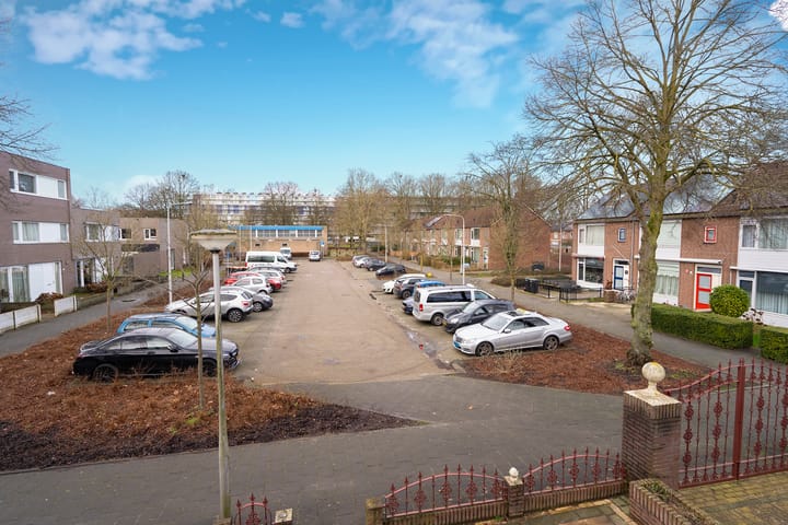 Foto 50 van Donizettistraat 50