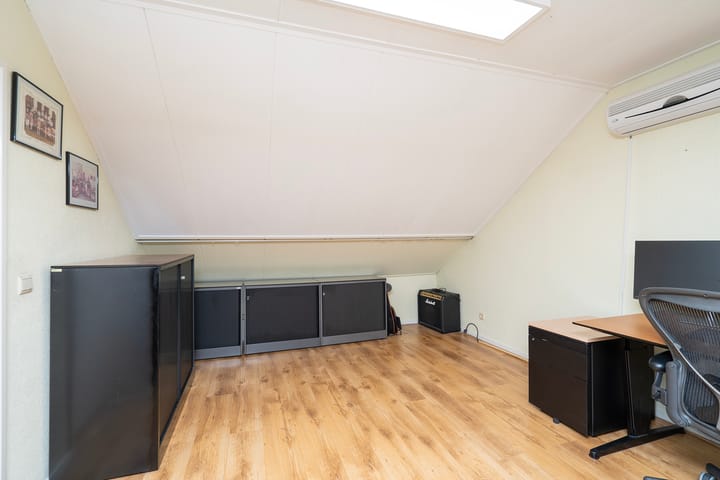 Foto 57 van Donizettistraat 50