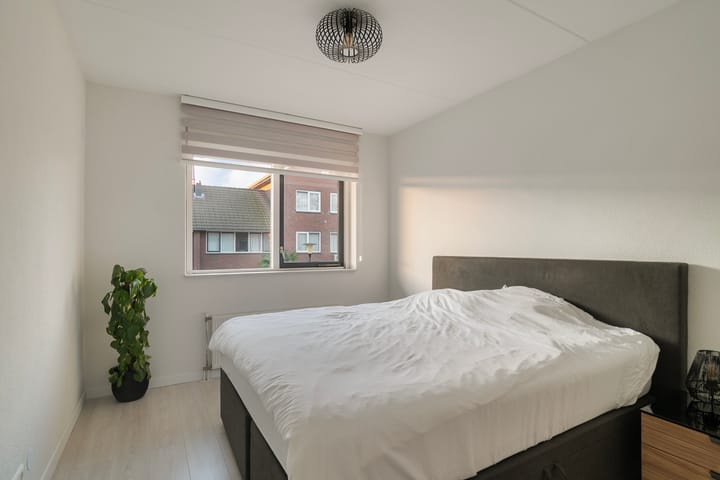 Photo 18 of Kattenburg 4