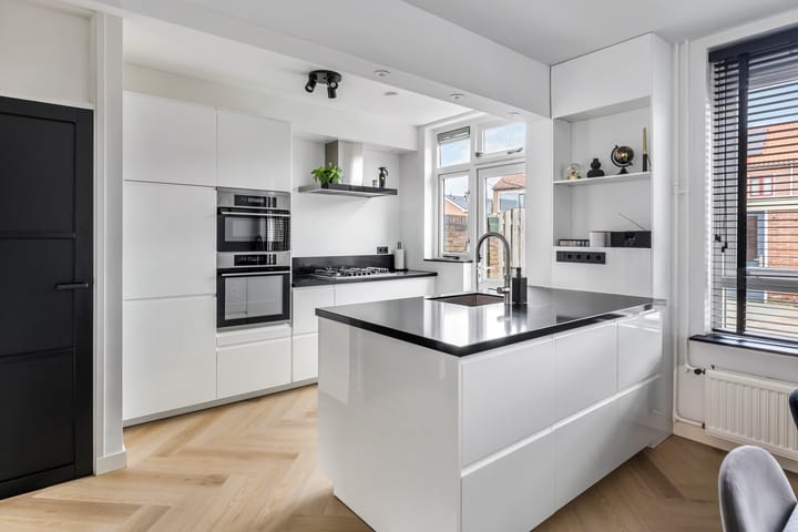 Foto 8 van Bergmolenstraat 38