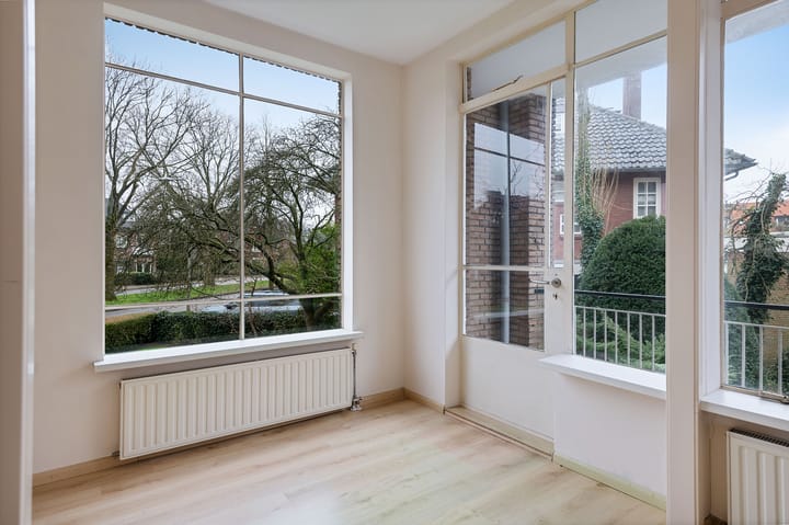 Foto 17 van Valkenburgerplein 1