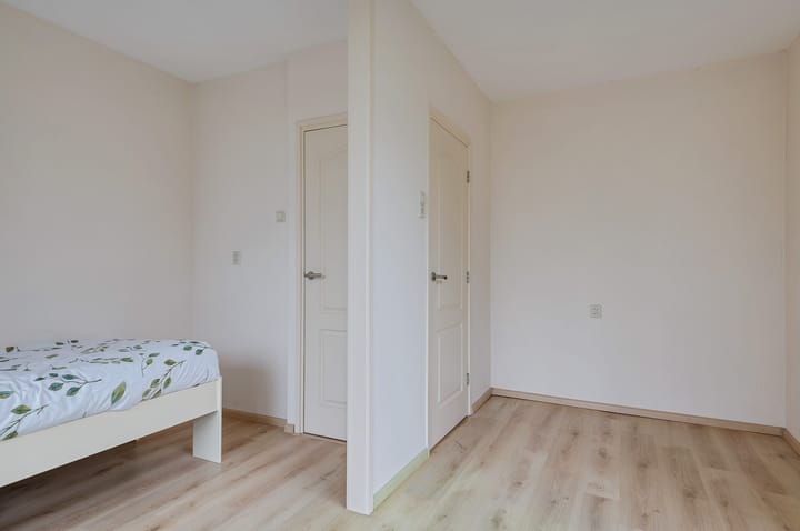 Foto 20 van Valkenburgerplein 1