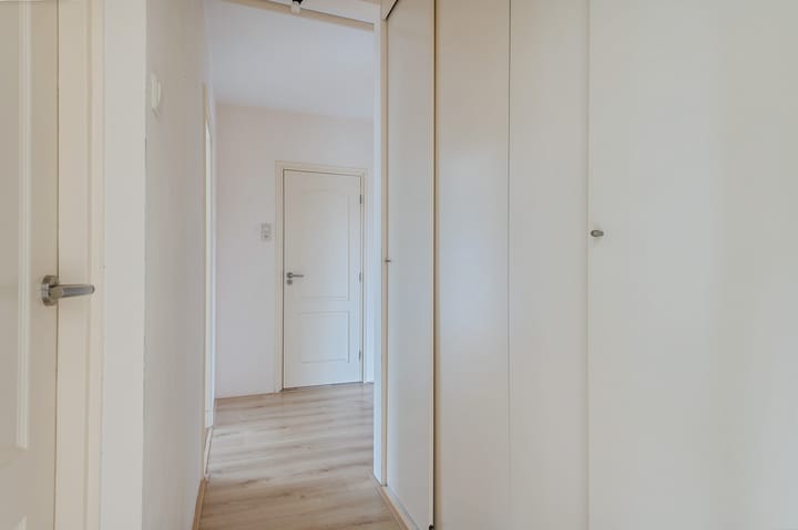 Foto 21 van Valkenburgerplein 1