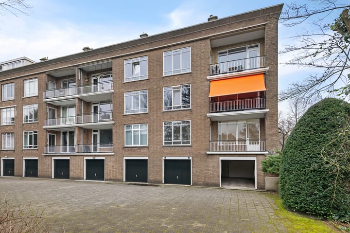 Foto 31 van Valkenburgerplein 1