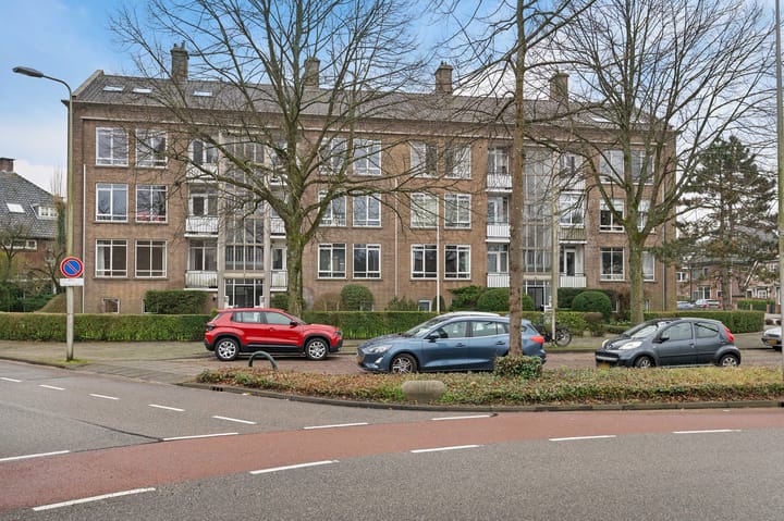 Foto 35 van Valkenburgerplein 1