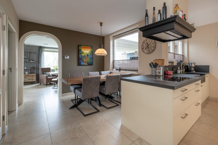 Foto 12 van Dr. Kuyperlaan 9