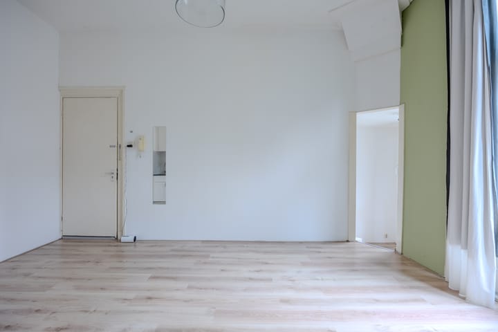 Foto 8 van Staringstraat 7