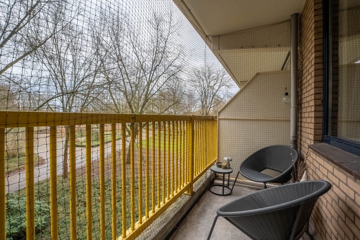 Photo 13 of Dokter van Stratenweg 114